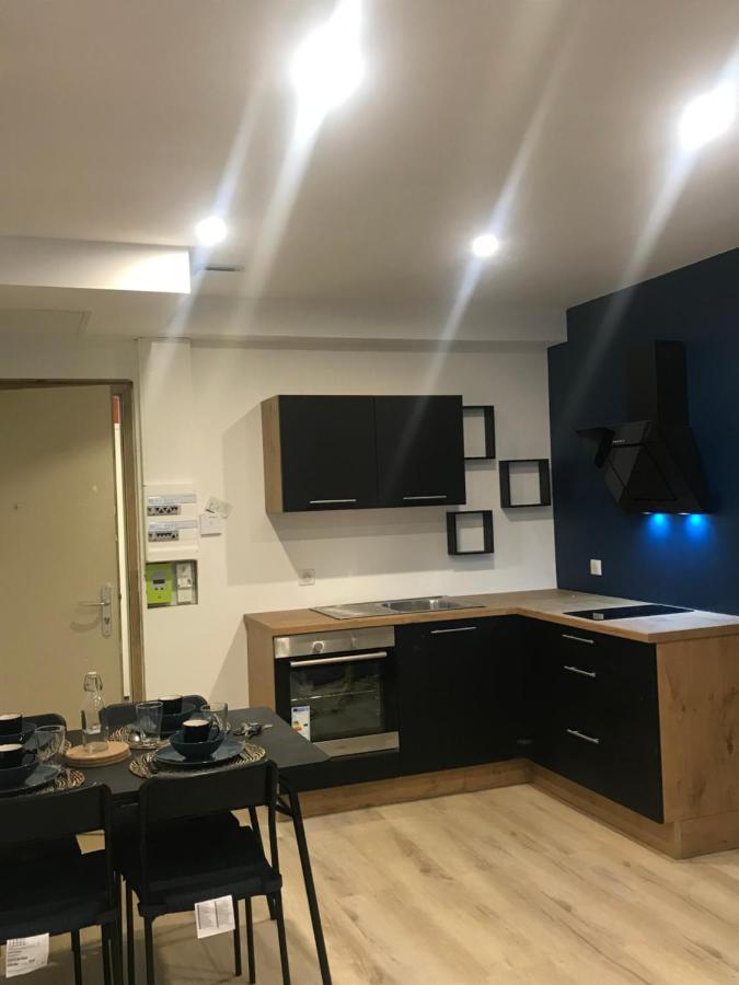 شقة Loft T2 By Locations_Lepuyenvelay Le Puy-en-Velay المظهر الخارجي الصورة