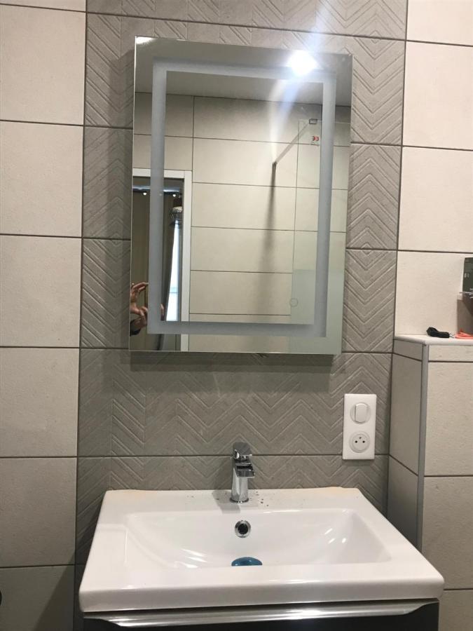 شقة Loft T2 By Locations_Lepuyenvelay Le Puy-en-Velay المظهر الخارجي الصورة